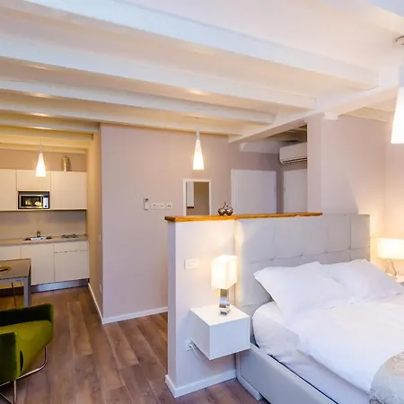 Flores Guest house