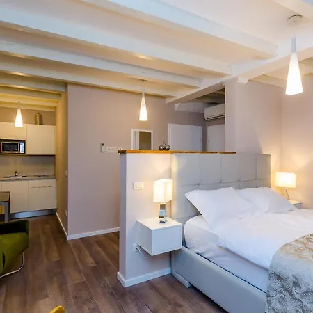 Guest house Flores 4*